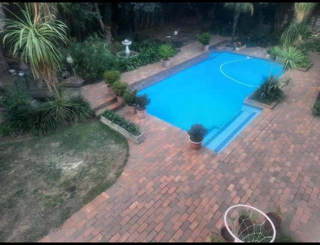 4 BEDROOM HOUSE FOR SALE IN PEACEHAVEN